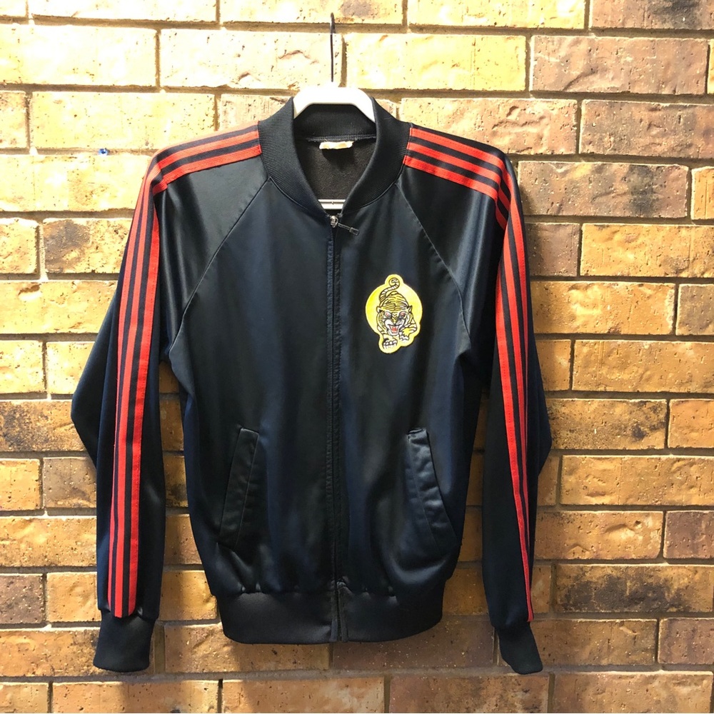 Charlie Kelly It's Always Sunny in Philadelphia IASIP Adidas Tiger Jacket Small